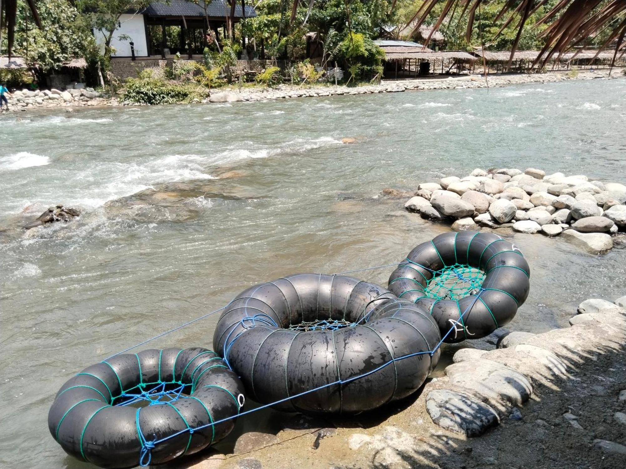 Jhony'S Backpacker-Guest House Only Stay Here Book Treking With Us Bukit Lawang Exterior photo